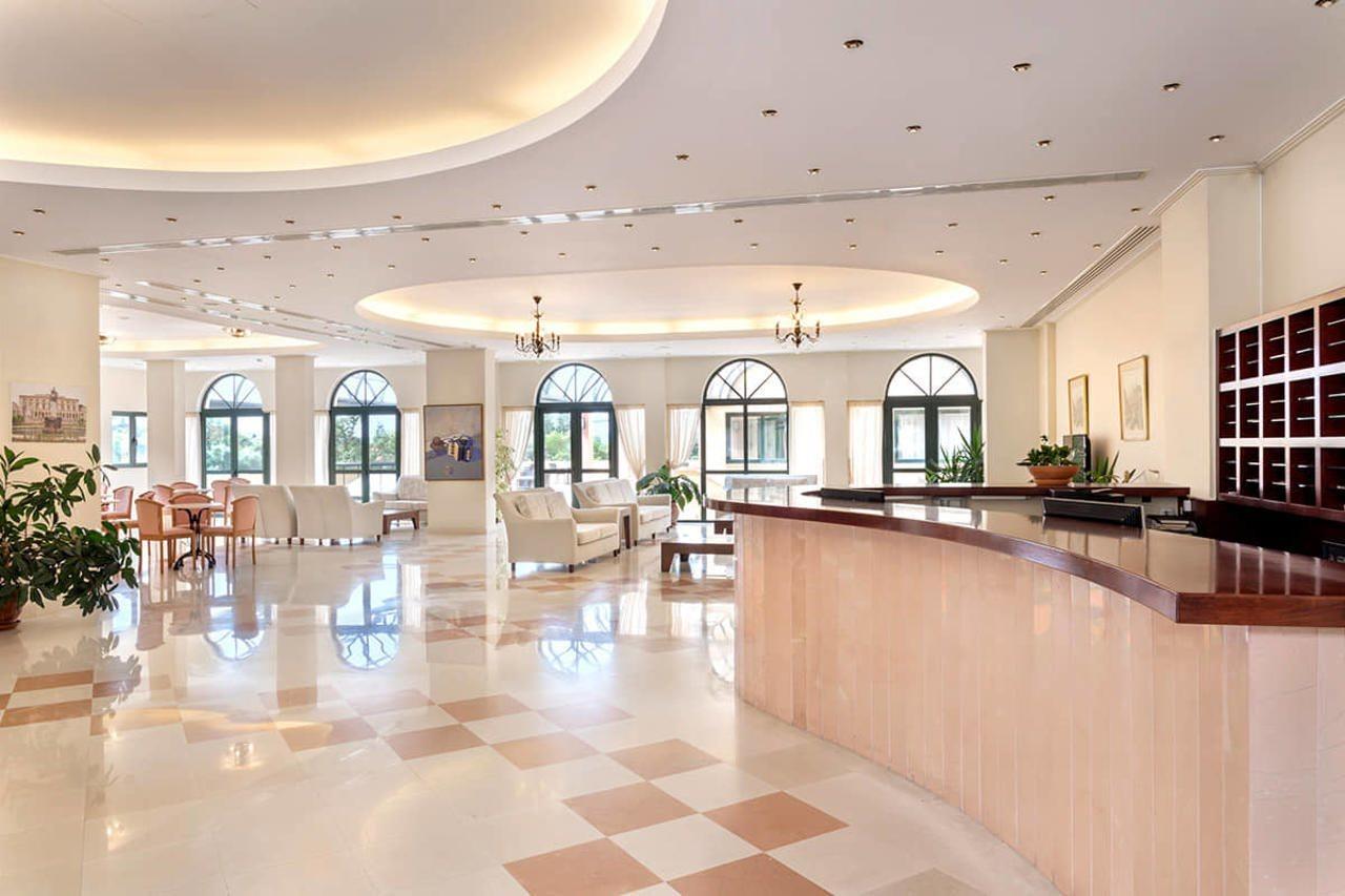 Century Resort Ахарави Екстериор снимка